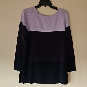 Dana Buchman Lavender and Black Sweater Extra‎ Fine Merino Wool